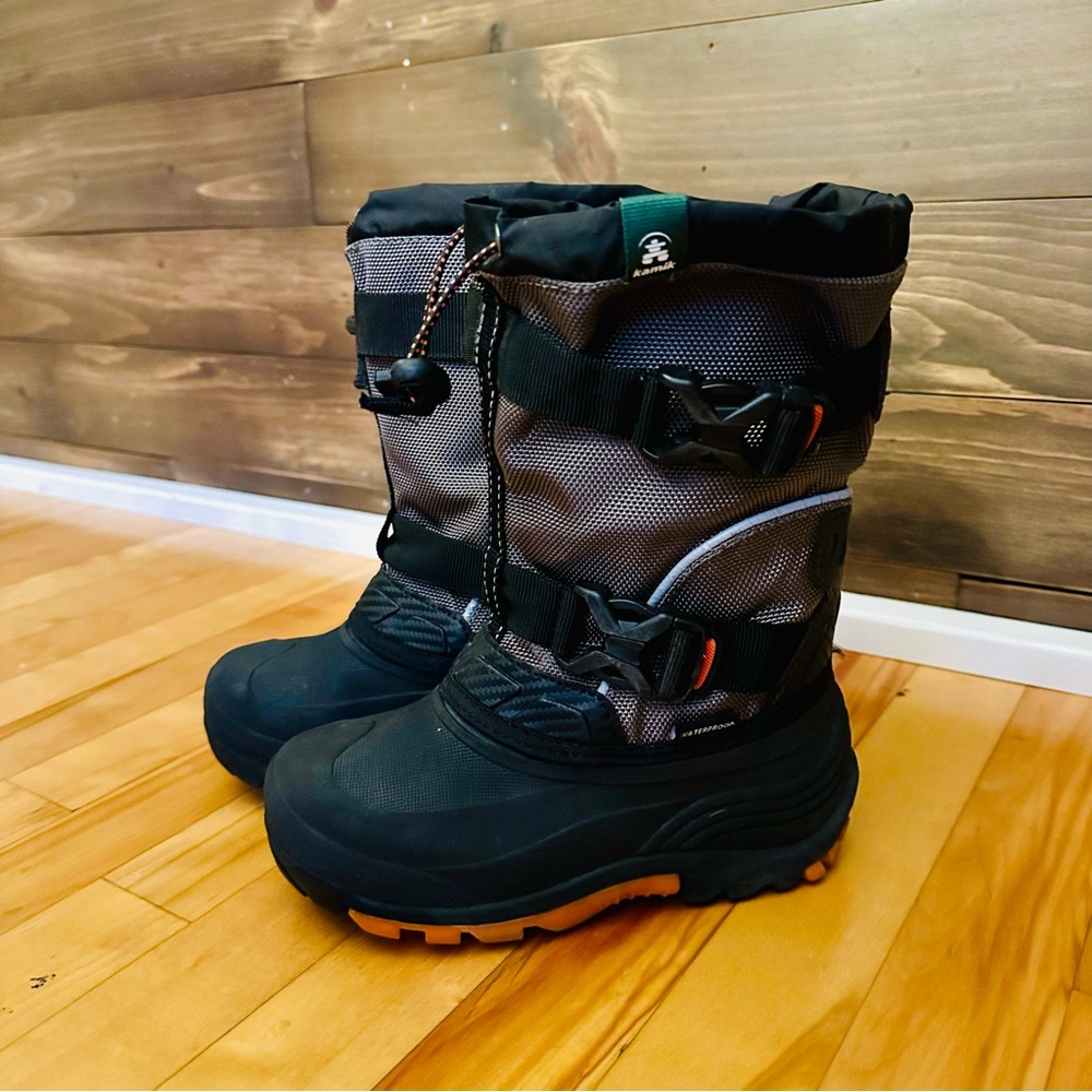 EUC Kids Kamik Snow Boots - Waterproof, Insulated (Size 2) - Picture 5 of 8